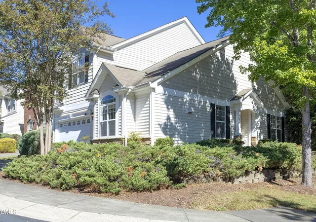 Photo 2 of Townhouse for sale at 8204 Stone Cellar Dr, Raleigh, NC 27613 | MLS# 10199530 | Listing updated on 2026-10-28