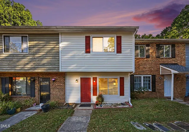 Townhouse for sale at 800 Fargo St #E3, Durham, NC 27707 | MLS# 10199625