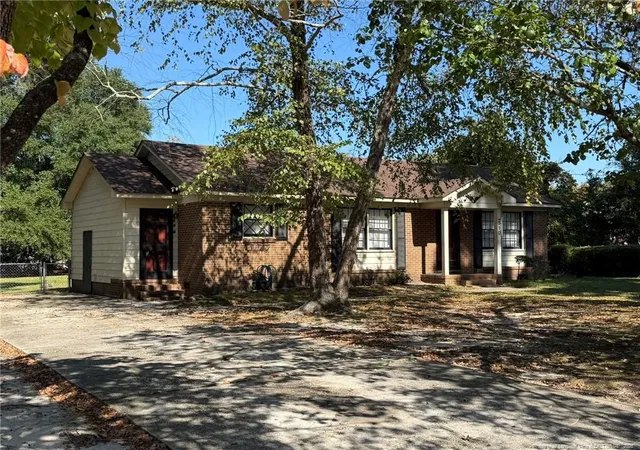 Photo 1 of Sale Pending at 510 Grafton Ave, Fayetteville, NC 28301 | MLS# 771047 | Listing updated on 2026-10-27