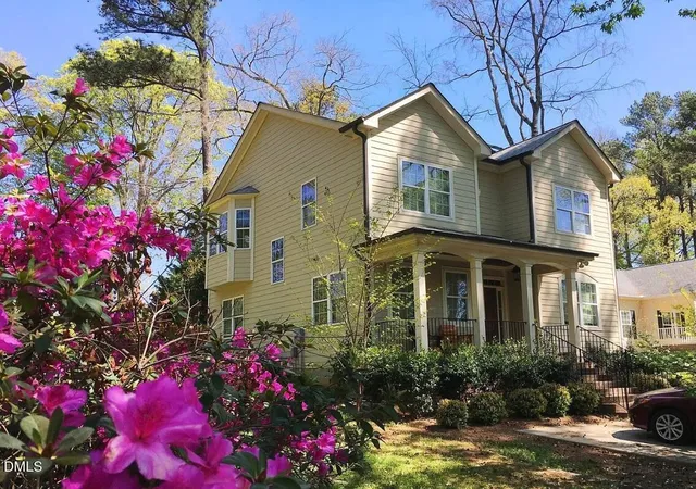 Photo 1 of Single family home for sale at 118 Justice St, Chapel Hill, NC 27516 | MLS# 10199806 | Listing updated on 2026-10-23