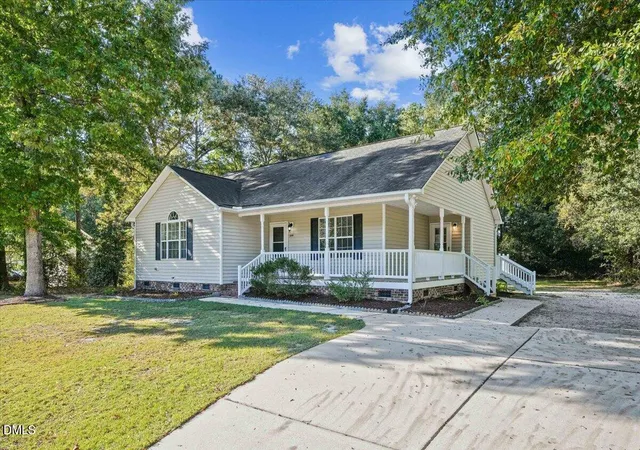Photo 2 of Single family home for sale at 599 Madison Ave, Princeton, NC 27569 | MLS# 10200040 | Listing updated on 2026-10-23