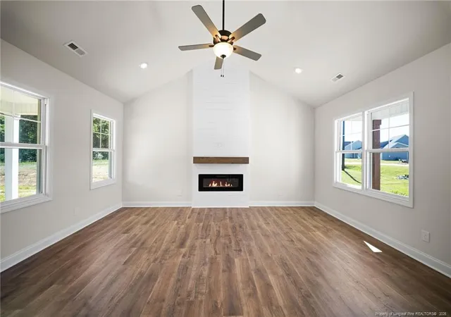Photo 1 of Single family home for sale at 186 Evelene Way, Clinton, NC 28328 | MLS# 771449 | Listing updated on 2026-10-24
