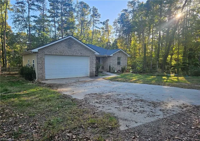 Photo 2 of Single family home for sale at 1006 Tyler Ct, Winston Salem, NC 27107 | MLS# 1239792 | Listing updated on 2026-10-22