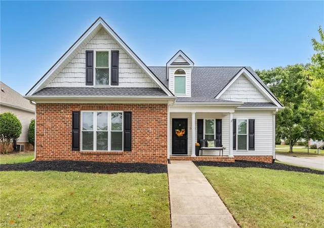 Photo 1 of Single family home for sale at 5803 Willowdale Dr, Pfafftown, NC 27040 | MLS# 1236701 | Listing updated on 2026-10-13