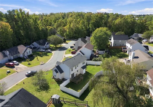 Photo 3 of Sale Pending at 133 Hoskins Cir, Burlington, NC 27215 | MLS# 1239541 | Listing updated on 2026-10-27