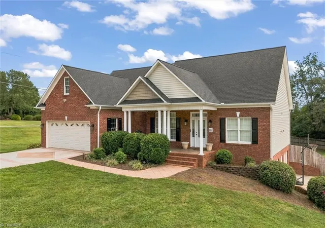 Photo 3 of Single family home for sale at 117 Chandler Dr, Lexington, NC 27295 | MLS# 1236388 | Listing updated on 2026-09-24