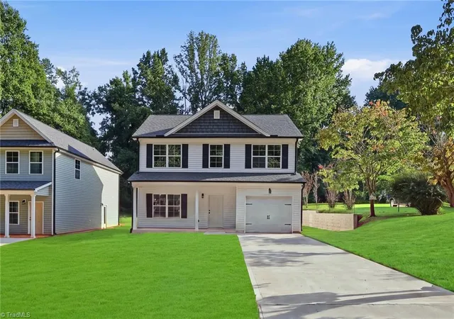 Photo 1 of Single family home for sale at 395 Baney Dr, Lexington, NC 27292 | MLS# 1235271 | Listing updated on 2026-09-11
