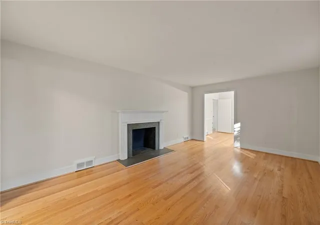 Photo 4 of Single family home for sale at 680 Chester Rd, Winston Salem, NC 27104 | MLS# 1239595 | Listing updated on 2026-10-25