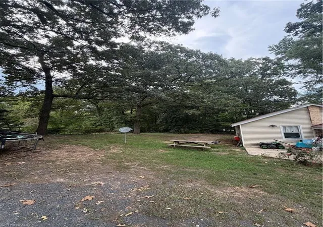 Photo 4 of Single family home for sale at 632 N Elm St, Asheboro, NC 27203 | MLS# 1234730 | Listing updated on 2026-09-06