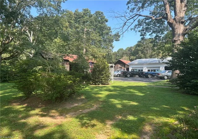 Photo 4 of Single family home for sale at 4455 Tobaccoville Rd, Tobaccoville, NC 27050 | MLS# 1234484 | Listing updated on 2026-09-04