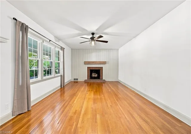 Photo 3 of Single family home for sale at 1407 Bolton St, Winston Salem, NC 27103 | MLS# 1235192 | Listing updated on 2026-10-28