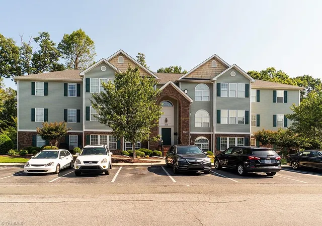 Photo 2 of Single family home for sale at 3479 Forestdale Dr #2A, Burlington, NC 27215 | MLS# 1236406 | Listing updated on 2026-09-24