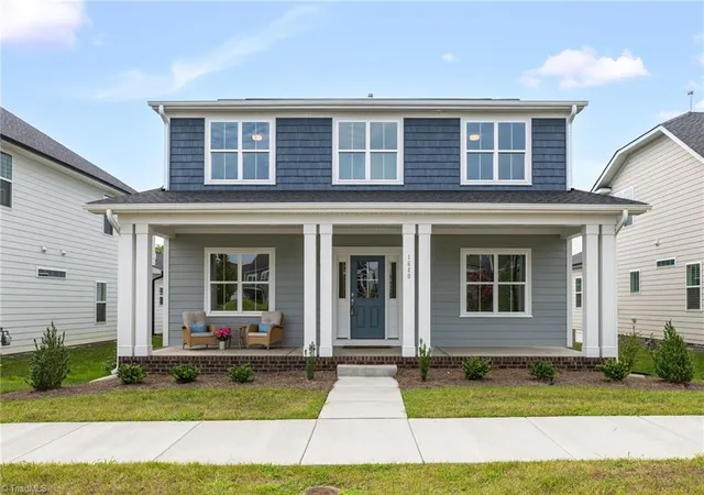 Photo 1 of Single family home for sale at 1640 Cross Village Ave, Kernersville, NC 27284 | MLS# 1234753 | Listing updated on 2026-09-18