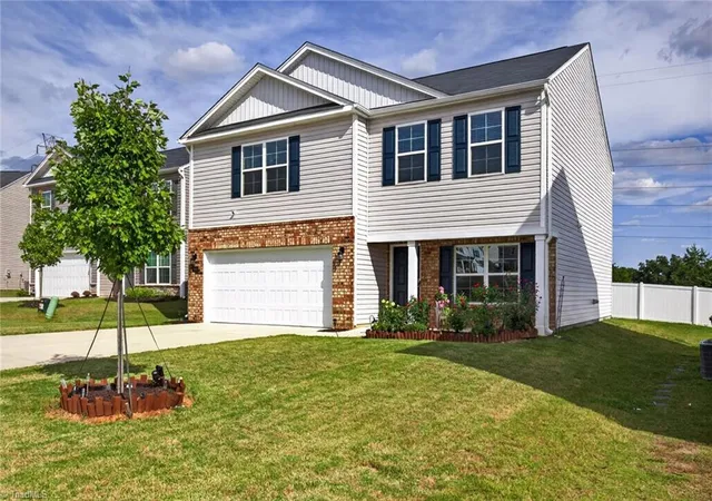 Photo 1 of Single family home for sale at 3549 Cash Dr, Winston Salem, NC 27107 | MLS# 1237492 | Listing updated on 2026-10-08