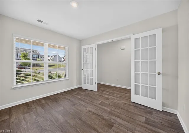 Photo 4 of Single family home for sale at 3549 Cash Dr, Winston Salem, NC 27107 | MLS# 1237492 | Listing updated on 2026-10-08