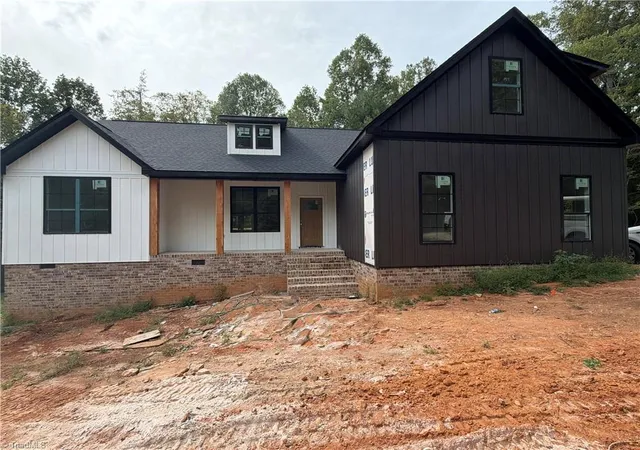 Single family home for sale at 761 Brown Rd, King, NC 27021 | MLS# 1234754