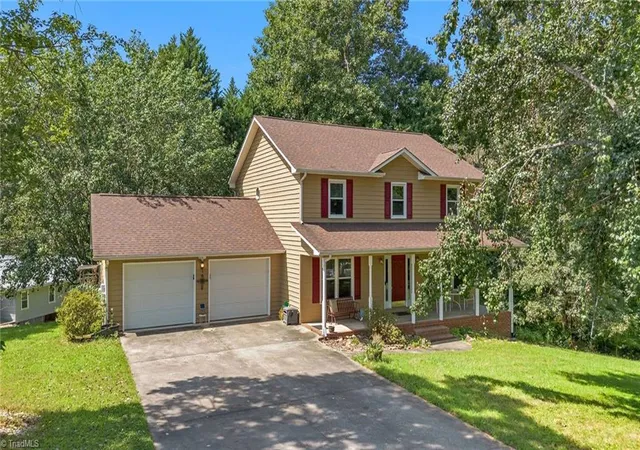 Photo 2 of Single family home for sale at 117 Goshen Ter, Wilkesboro, NC 28697 | MLS# 1235105 | Listing updated on 2026-10-07