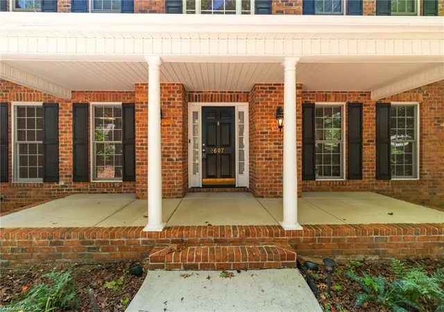 Photo 3 of Single family home for sale at 2607 Oxmoor Rd, Summerfield, NC 27358 | MLS# 1235225 | Listing updated on 2026-09-11