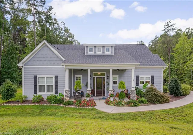 Photo 1 of Single family home for sale at 4945 Thomas Rd, Mebane, NC 27302 | MLS# 1235054 | Listing updated on 2026-09-10