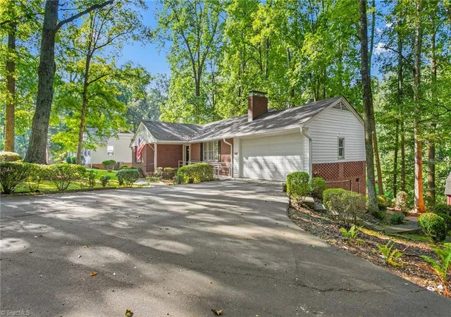 Photo 2 of Single family home for sale at 3430 Forest Ln, Pfafftown, NC 27040 | MLS# 1234972 | Listing updated on 2026-09-10
