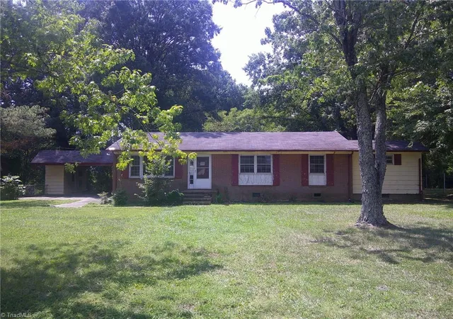 Single family home for sale at 320 E Vandalia Rd, Greensboro, NC 27406 | MLS# 1236438