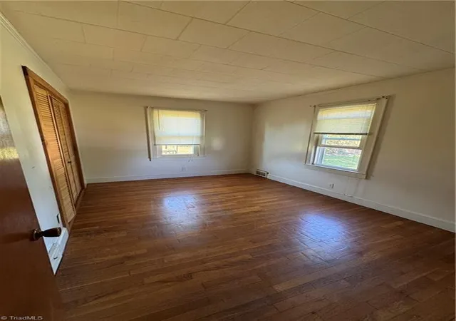 Photo 1 of Single family home for sale at 200 W King St, King, NC 27021 | MLS# 1235028 | Listing updated on 2026-09-10