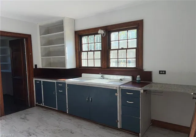 Photo 4 of Single family home for sale at 4677 White Rock Rd, Winston Salem, NC 27105 | MLS# 1239967 | Listing updated on 2026-10-27
