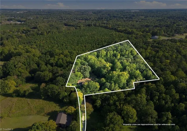 Photo 2 of Single family home for sale at 2645 Bason Rd, Mebane, NC 27302 | MLS# 1237722 | Listing updated on 2026-10-16