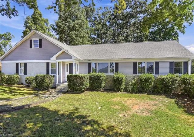 Photo 1 of Single family home for sale at 1233 Guilford College Rd, Jamestown, NC 27282 | MLS# 1236379 | Listing updated on 2026-09-29