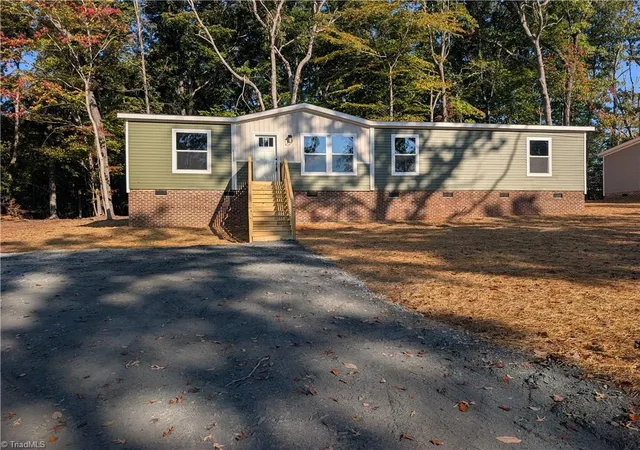Photo 1 of Sale Pending at 1322 Pineview Rd, Randleman, NC 27317 | MLS# 1239286 | Listing updated on 2026-10-19