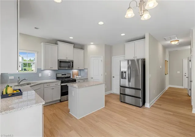 Photo 3 of Single family home for sale at 2275 Campbell Loop, Burlington, NC 27215 | MLS# 1234072 | Listing updated on 2026-09-08