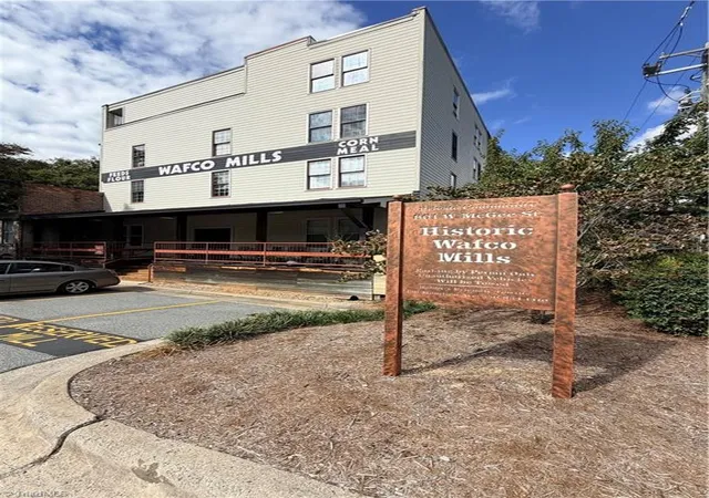 Photo 1 of Single family home for sale at 801 Mcgee St #5, Greensboro, NC 27401 | MLS# 1237697 | Listing updated on 2026-10-27