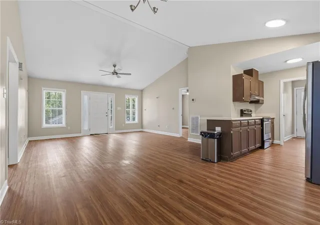 Photo 4 of Single family home for sale at 109 Mccleskey Dr, Yadkinville, NC 27055 | MLS# 1234232 | Listing updated on 2026-09-19