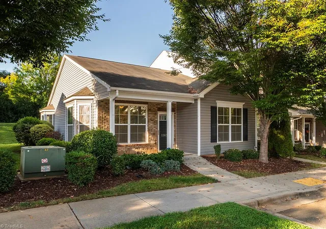 Photo 2 of Sale Pending at 1163 Kelso Ln, Burlington, NC 27215 | MLS# 1238496 | Listing updated on 2026-10-27