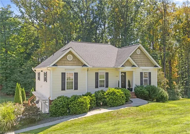 Photo 2 of Sale Pending at 5059 Ramillie Run, Winston Salem, NC 27106 | MLS# 1235343 | Listing updated on 2026-10-06