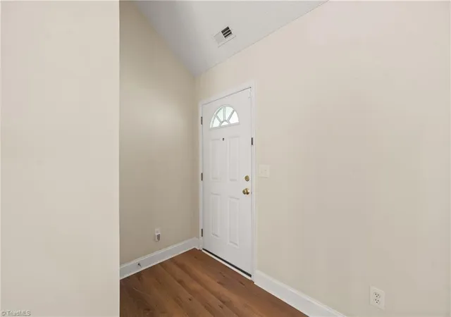 Photo 3 of Sale Pending at 5059 Ramillie Run, Winston Salem, NC 27106 | MLS# 1235343 | Listing updated on 2026-10-06
