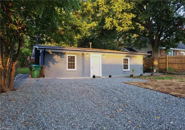 Photo 2 of Sale Pending at 803 Mobile St, High Point, NC 27260 | MLS# 1235418 | Listing updated on 2026-10-04