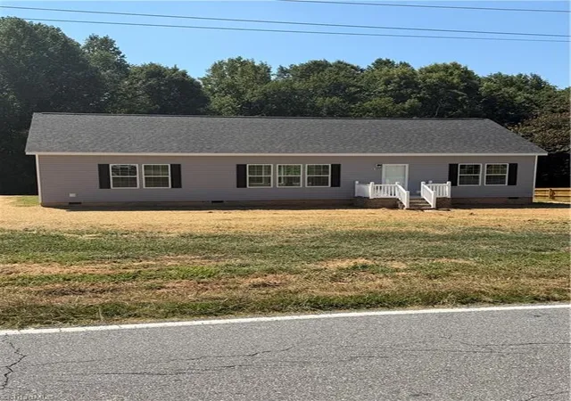 Photo 2 of Manufactured home for sale at 5103 Center Rd, Jonesville, NC 28642 | MLS# 1234399 | Listing updated on 2026-09-04