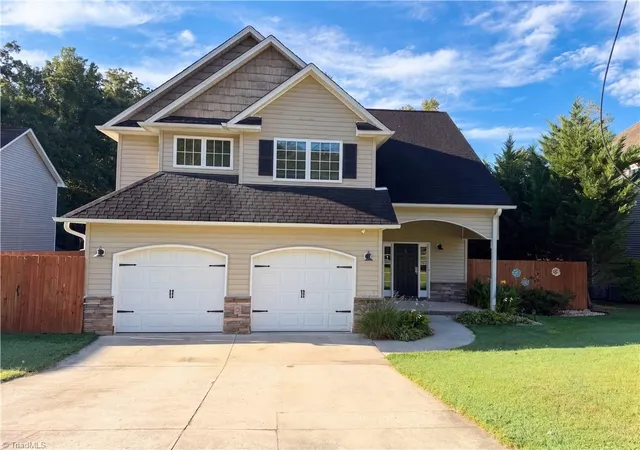 Single family home for sale at 5450 Alamo Dr, Winston Salem, NC 27104 | MLS# 1235537