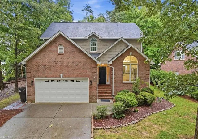 Photo 1 of Single family home for sale at 3896 Waterview Rd, High Point, NC 27265 | MLS# 1235360 | Listing updated on 2026-10-02