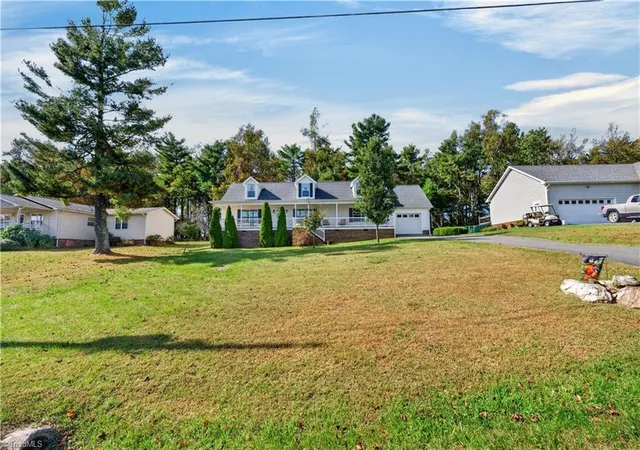 Photo 4 of Manufactured home for sale at 85 Chateau Ln, Fancy Gap, VA 24328 | MLS# 1239025 | Listing updated on 2026-10-14
