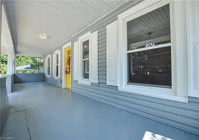 Photo 3 of Single family home for sale at 302 Louise Ave, High Point, NC 27262 | MLS# 1234670 | Listing updated on 2026-09-05