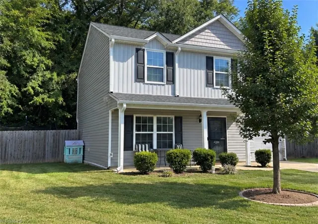 Photo 2 of Sale Pending at 4506 Stephen Oaks Way, Greensboro, NC 27405 | MLS# 1234890 | Listing updated on 2026-09-14