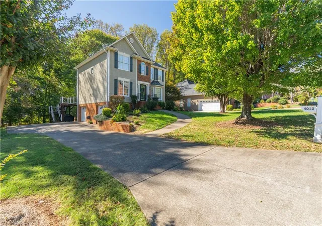 Photo 2 of Single family home for sale at 4010 Treebrook Dr, Winston Salem, NC 27106 | MLS# 1240026 | Listing updated on 2026-10-27