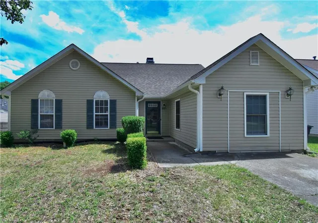 Photo 2 of Sale Pending at 205 Lasalle Way, Greensboro, NC 27406 | MLS# 1235098 | Listing updated on 2026-10-02