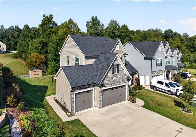 Photo 2 of Single family home for sale at 4013 Brayden Dr, High Point, NC 27265 | MLS# 1234643 | Listing updated on 2026-09-11