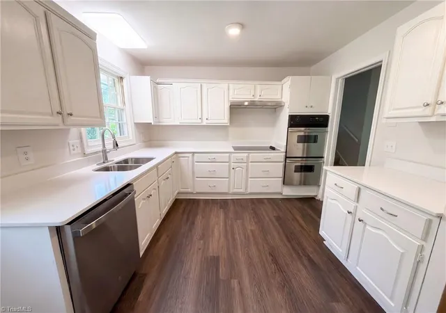 Photo 2 of Single family home for sale at 2618 Speas Rd, Winston Salem, NC 27106 | MLS# 1235257 | Listing updated on 2026-09-21