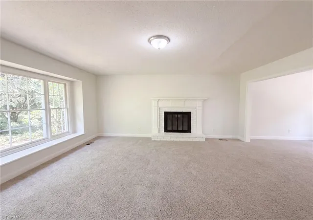 Photo 3 of Single family home for sale at 2618 Speas Rd, Winston Salem, NC 27106 | MLS# 1235257 | Listing updated on 2026-09-21