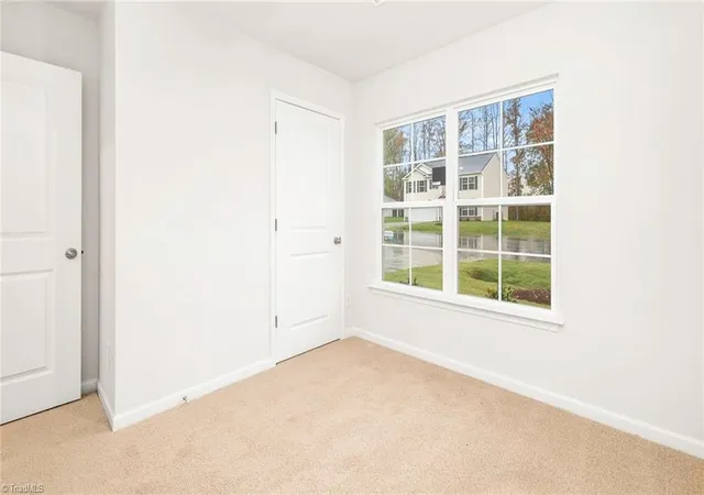 Photo 3 of Single family home for sale at 420 Middleton Dr, Lexington, NC 27295 | MLS# 1234892 | Listing updated on 2026-09-22