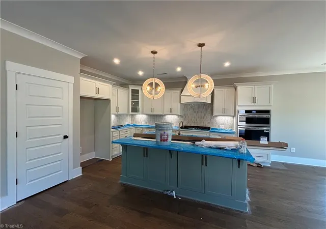 Photo 2 of Single family home for sale at 191 Green Forest Ct, Winston Salem, NC 27107 | MLS# 1233164 | Listing updated on 2026-10-07